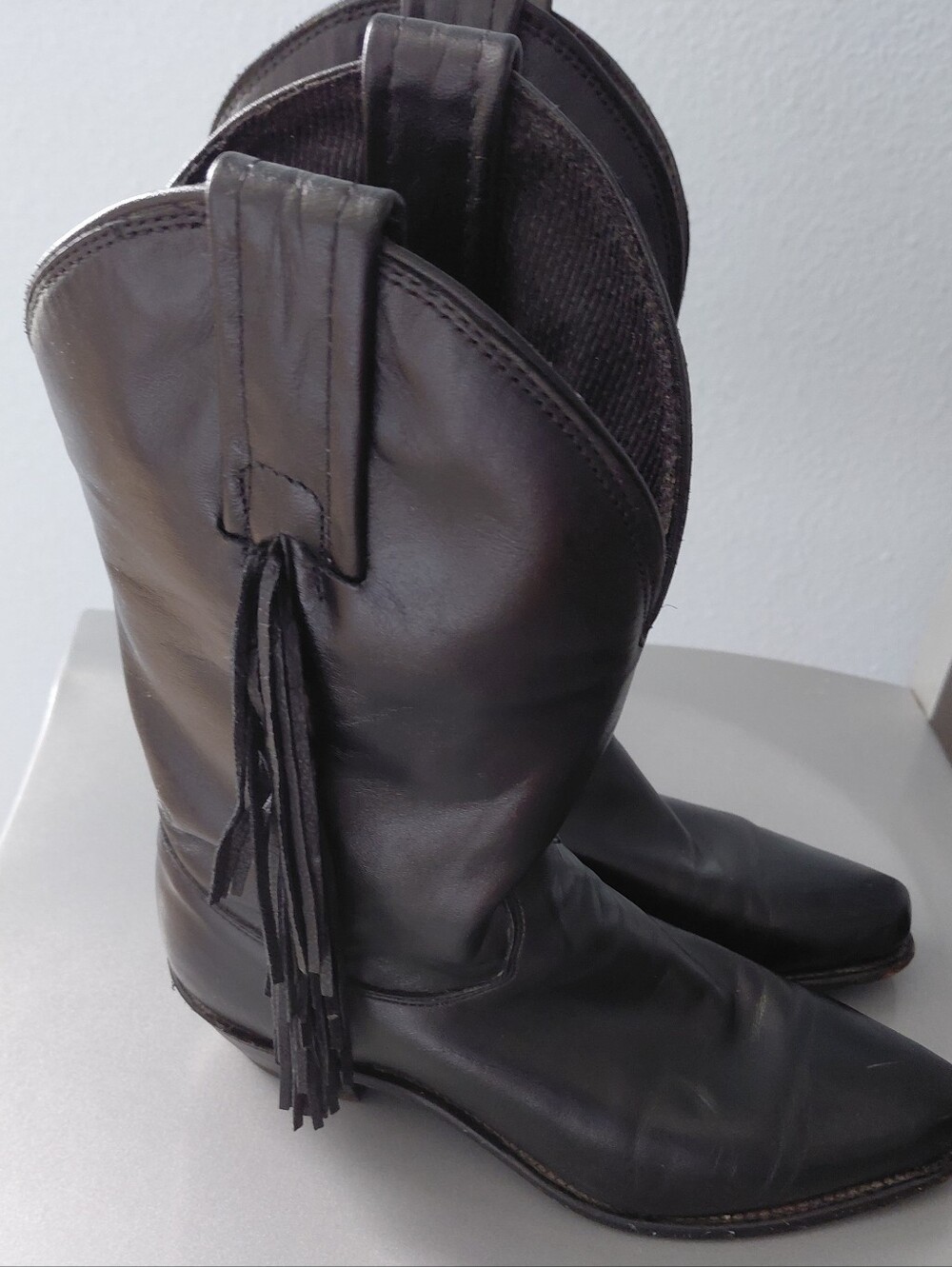VTG Leather Fringe Cowboy Boho Chic Boots Sz 7M Black Heeled USA